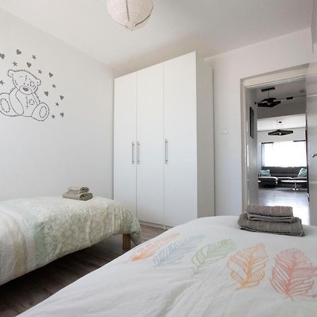 Glabur Stays - The Cozy 2 Bdr - Nicosia City, Free Parking & Wifi, Welcomes You!!! ภายนอก รูปภาพ