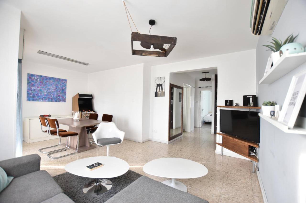 Glabur Stays - The Cozy 2 Bdr - Nicosia City, Free Parking & Wifi, Welcomes You!!! ภายนอก รูปภาพ
