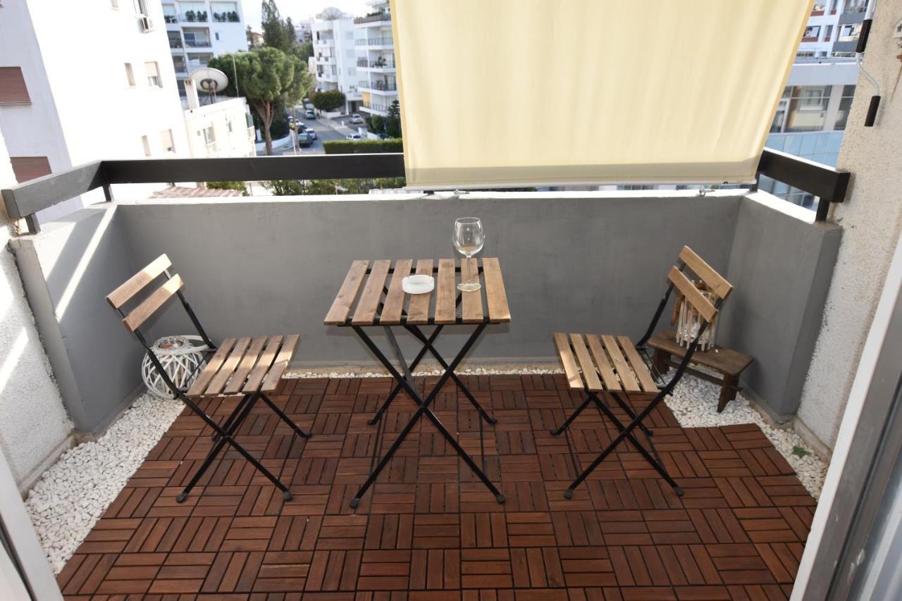 Glabur Stays - The Cozy 2 Bdr - Nicosia City, Free Parking & Wifi, Welcomes You!!! ภายนอก รูปภาพ